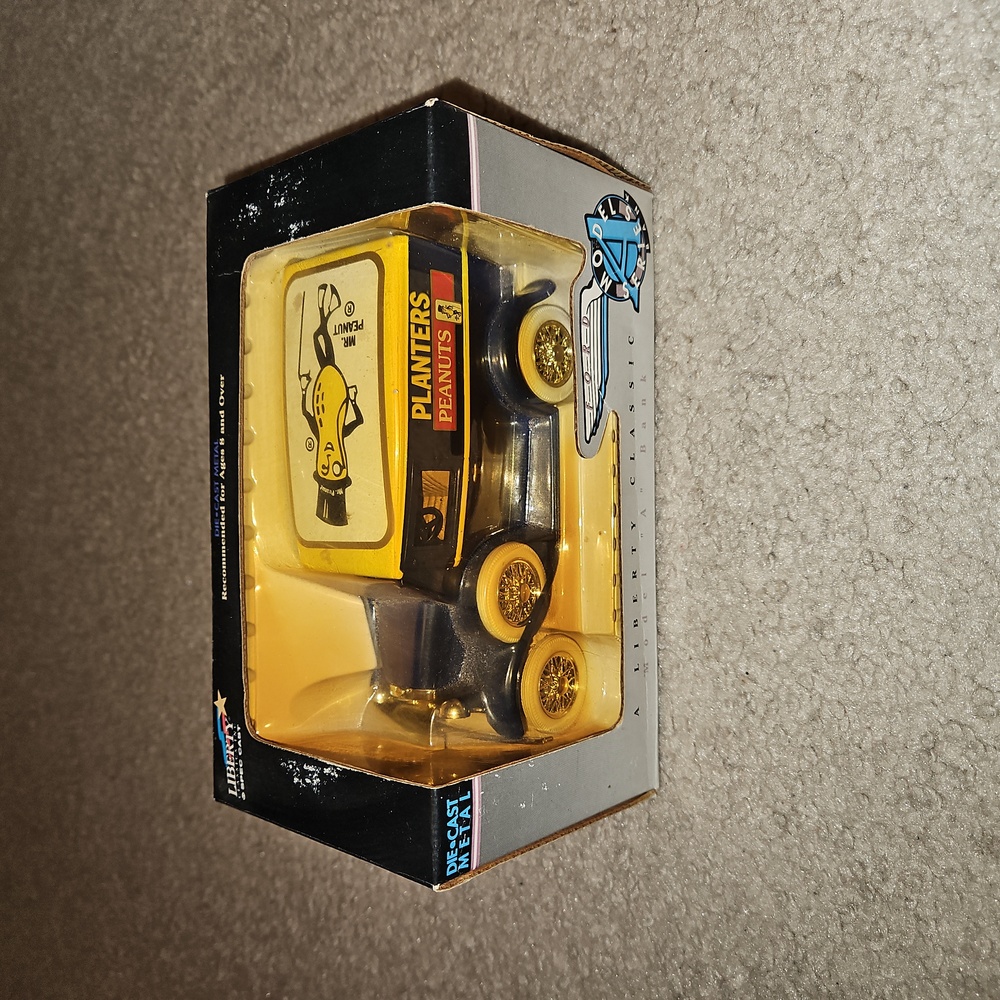 Planters Peanuts Ford Model A Delivery Truck Liberty Classics Diecast